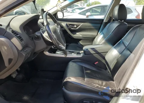 2015 Nissan Altima 2.5 from USA, damaged, VIN 1N4AL3AP5FN898203